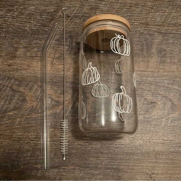 Glass Tumbler, Fall, Pumpkin, Iced Coffee, Handmade, Glass Straw-Brand New! - Picture 2 of 3